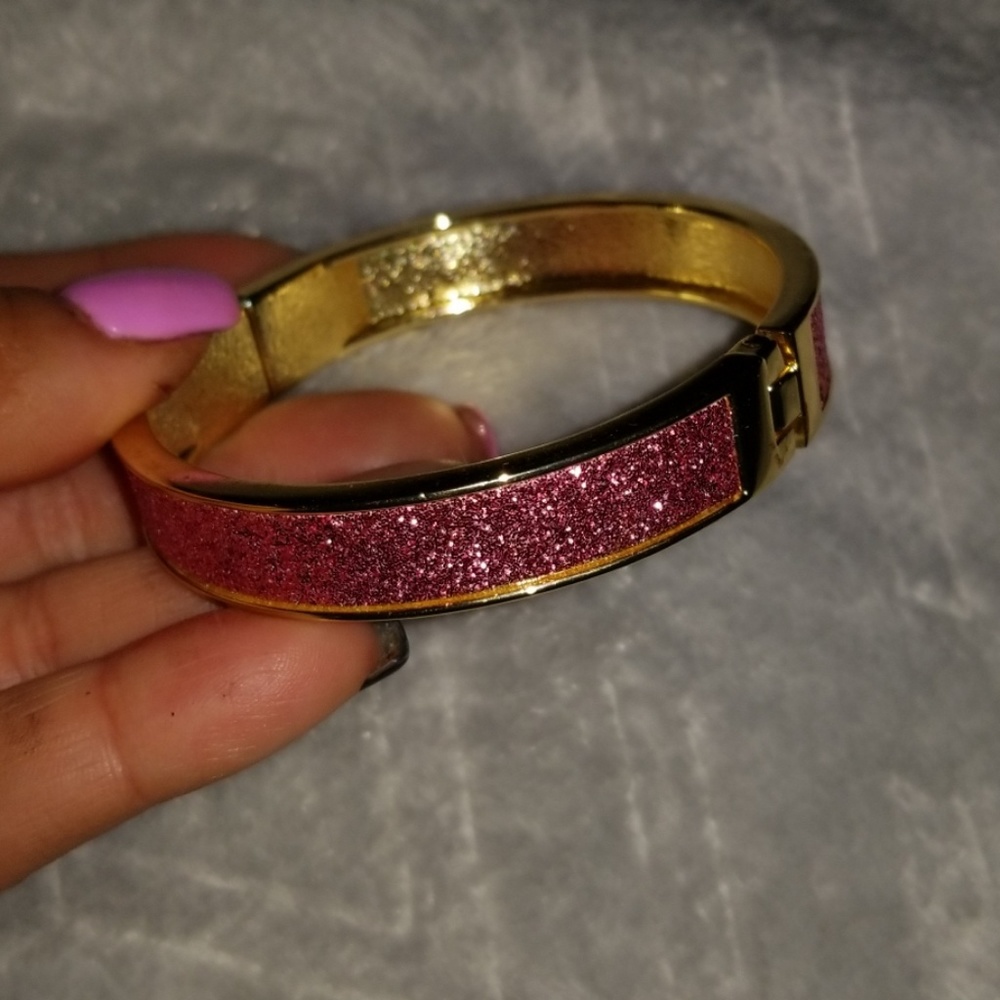 Bangle - Picture 1 of 4